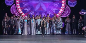Batik Kudus Di Pekan Mode New York