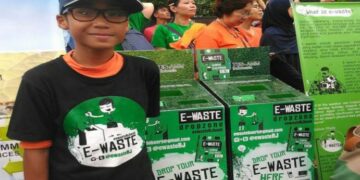 Buang Sampah Elektronik di e-Waste