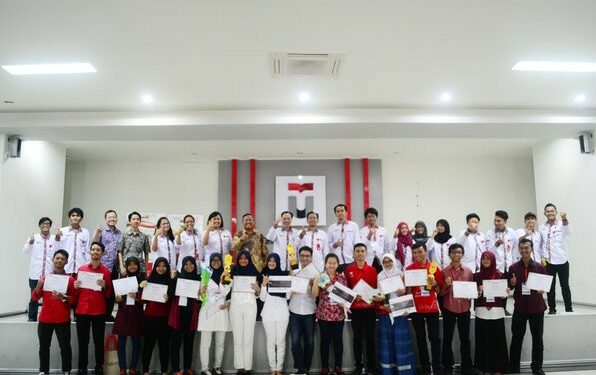 Mengasah Programmer Muda Melalui Kompetisi Pembuatan Aplikasi Tingkat Nasional