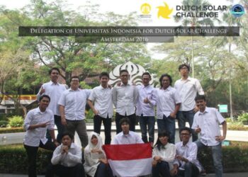 Tim Solar Boat FTUI Luncurkan Kapal Tenaga Matahari