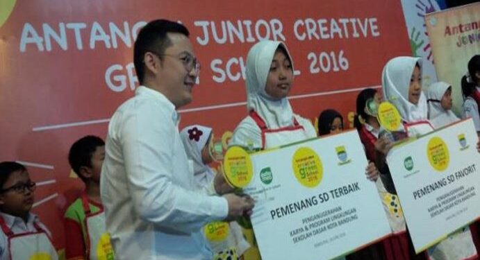 SD Pajajaran Bandung Juara Green School
