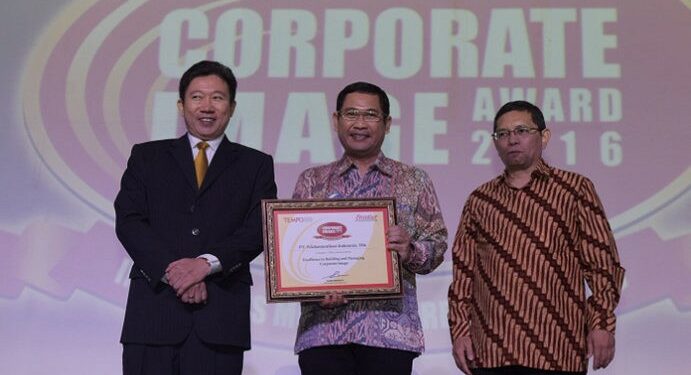 Telkom Raih Corporate Image Award 2016