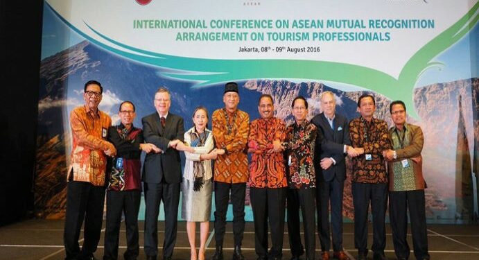 MRA: Sertifikasi Standar Pekerja Negara ASEAN