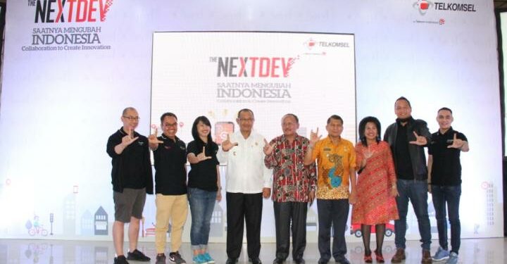 Telkomsel Tantang Anak Muda Ciptakan Aplikasi Smart City