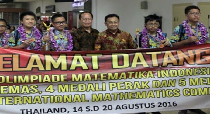 Tim Olimpiade Matematika SMP Indonesia Raih Medali di Thailand