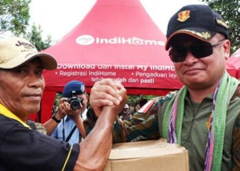 Bakti Sosial Telkom-TNI AU Di Pulau Terdepan