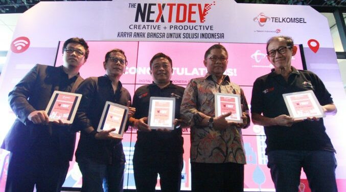 The NextDev 2016 : Telkomsel Tantang Generasi Muda Lahirkan Solusi Smart City dan Pedesaan