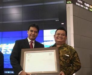 Jadi Perusahaan yang Sahamnya Paling Diminati, Telkom Raih Predikat IDX Top Ten Blue