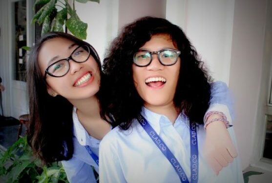 Raissa dan Amanda : Semangat Ngembangin Bisnis Pakaian Daleman