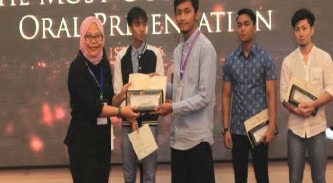 Duo Serigala, Alat Bantu Pendakian Gunung