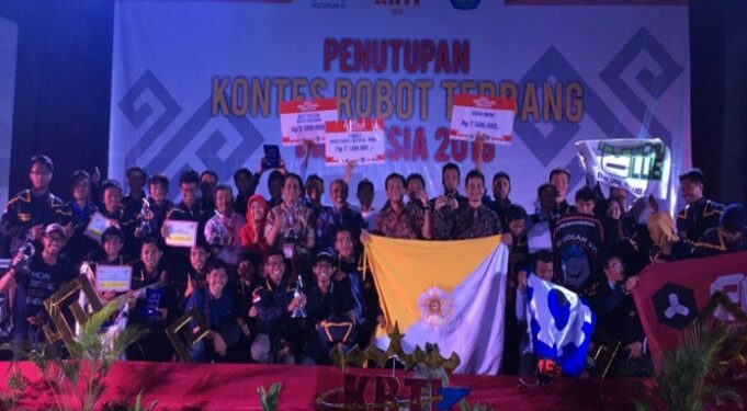 UGM Juara Umum Kontes Robot Terbang Indonesia 2016
