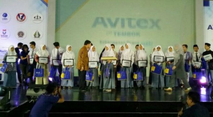 Kompetisi Beasiswa Online Pertama di Indonesia