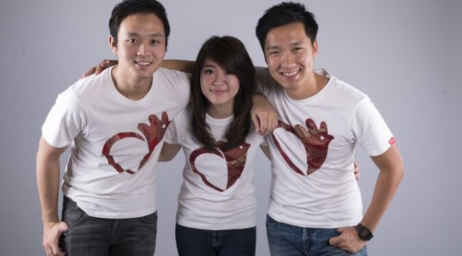 Valery Moniaga dkk : Melalui Celengan, Menyalurkan Hasrat Untuk Membantu Sesama