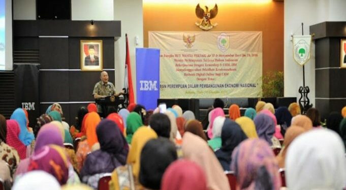 UKM Perempuan Harus “PeDe” Berbisnis Online