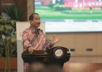 Pemerintah Targetkan Capai 15 Juta Wisman di 2017