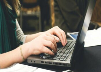 Nulis Ajak Penulis Lawan Maraknya Konten Negatif