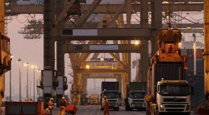 Pelindo III Luncurkan 4 Aplikasi Pelabuhan