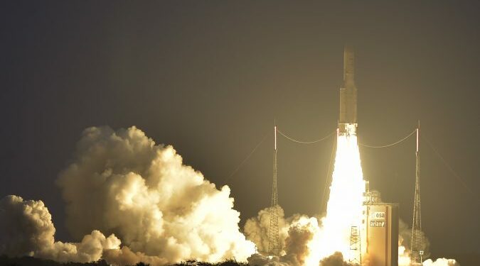 Satelit Telkom 3S Memulai Tugasnya Menuju Orbit Mengawal Nusantara