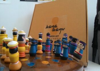 Design Warehouse Project Pamerkan Karya Inovasi Mahasiswa