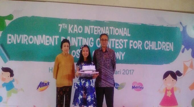 Anak Indonesia Juara di Lomba Lukis Lingkungan Kao Internasional