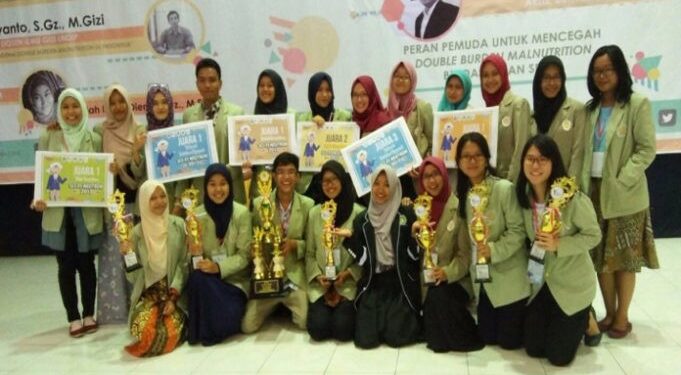 Tim Mahasiswa FK UGM Juara Umum Kompetisi Gizi Nasional
