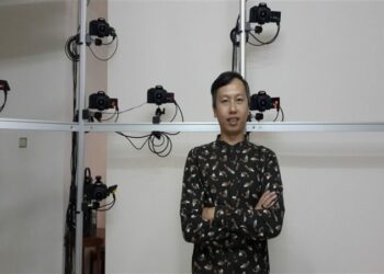 Harry Liong : Pematung Di Era Digital