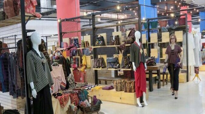 Sambut Hari Kartini SMESCO Gelar Pesta Diskon