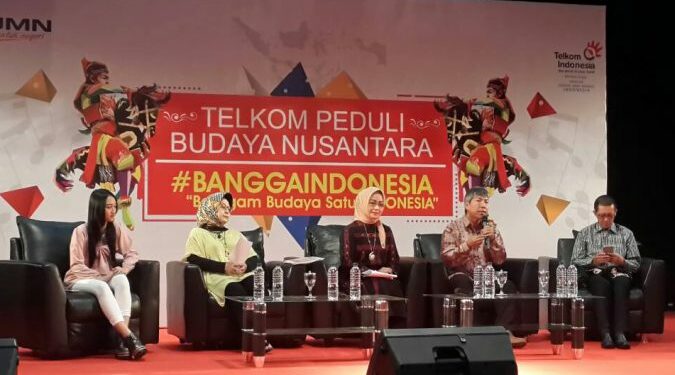 Soft Launching Telkom Peduli Budaya Nusantara Telkom Gelar Talkshow, Workshop dan Pagelaran Seni Tradisional Kreasi Pelajar di Bandung