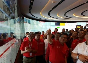 Berita Foto: Menkominfo Periksa Kesiapan Jaringan dan Layanan TelkomGroup