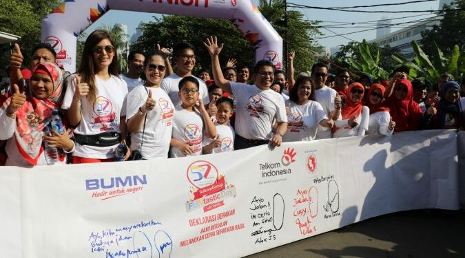 Telkom Ajak Masyarakat Budayakan Sehat  Melalui Gerakan Ayo Berjalan