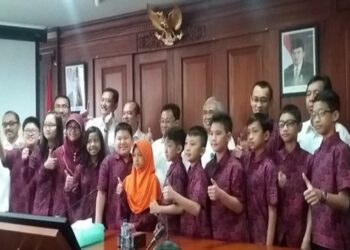 12 murid SD Indonesia Bertanding Di Olimpiade Matematika Internasional India