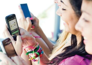 Uber Larang Pengguna UberMotor di Bawah 18 Tahun