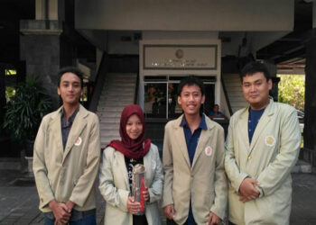 Lampu Anti Boros Dari Kaleng Bekas