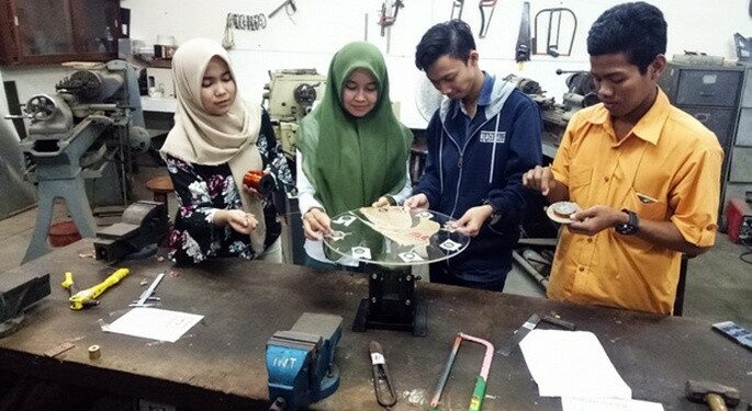 Pioneer, Pembangkit Listrik Tanpa Energi