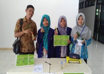 Antiseptik Herbal Dari Daun Karsen