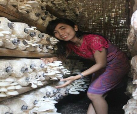 Ni Wayan Purnami : Ingin Menumbuhkan Semangat Berwirausaha di Kalangan Anak Muda