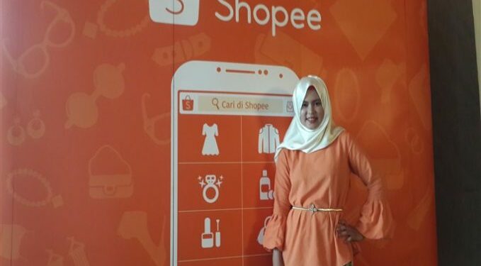 Evy Nurmawati : Jadi Jutawan Berkat Bisnis Busana Muslim