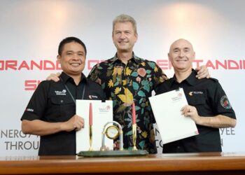 Tingkatkan SDM, Telkom Gandeng Telstra