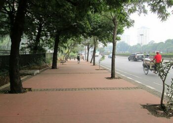 Qlue Luncurkan Kampanye “Merdeka Berjalan Kaki”