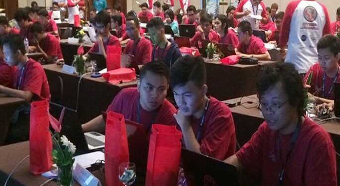 Tim “hacker” ITB Juara Cyber Jawara 2017