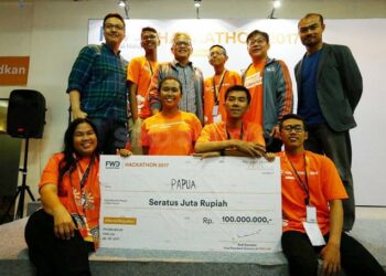 Tim Papua Pemenang FWD Hackathon 2017