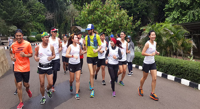 Side by Side Run: Coaching Klinik Michael Wardian Dengan Komunitas Pelari di Indonesia