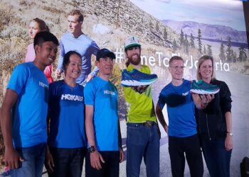 Sepatu Lari Premium Pelari Rekor Dunia Ultra Marathon Hadir Di Indonesia