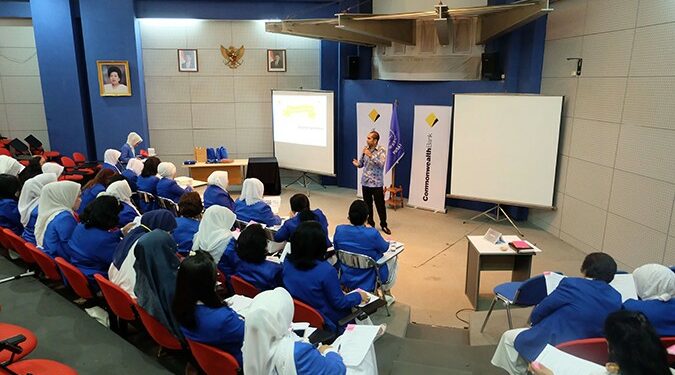 Kontribusi Perempuan Bagi Ekonomi Indonesia Perlu Ditingkatkan