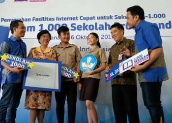 XL Axiata Tuntaskan Program 1.000 Sekolah Broadband Di Manado