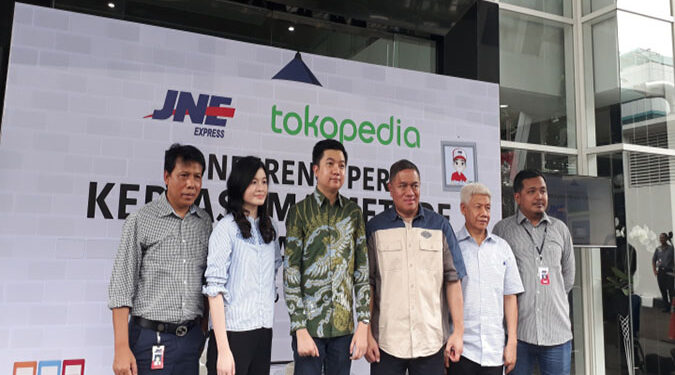 Tokopedia Gandeng JNE Untuk Permudah Pembayaran