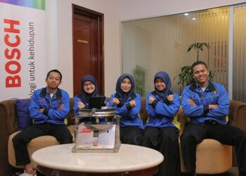 Tim X-Factor Jadi Juara Bosch Young Inventors 2017