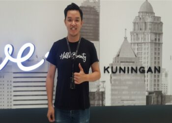 Dennish Tjandra : Kembangkan Marketplace Bagi Penata Rias Profesional