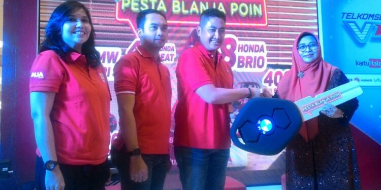 Blanja.com Target Jaring 40% Pelanggan Telkomsel