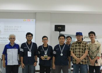 Tim M-Green ITB Juara Pertama SUPERNATURE